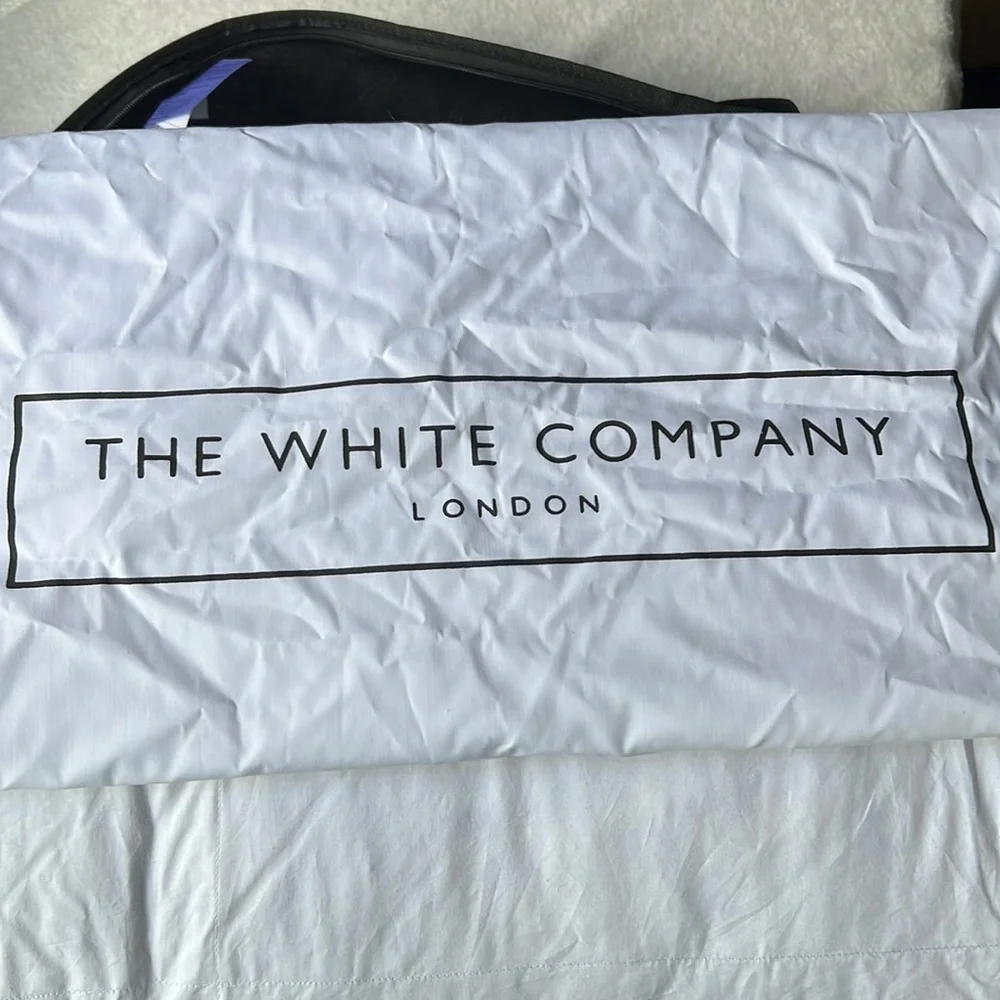 The White Company London Perfect Everyday Duck Down/Feather Collection Comforter
